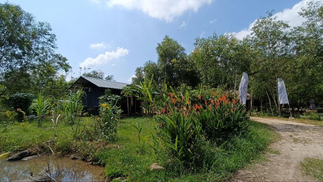 Kampot Camping - Eco Retreat Luaran gambar